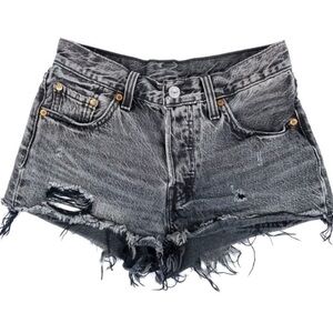 LEVIS 501 Short in Slashed Black Denim Raw Hem High Rise Distressed Womens 24